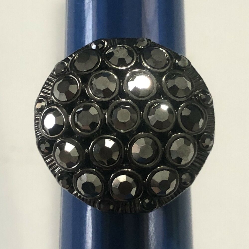 Nwot Premier Designs Jewelry Galaxy Ring Hematite Plated With Crystals Sz 12 View 3